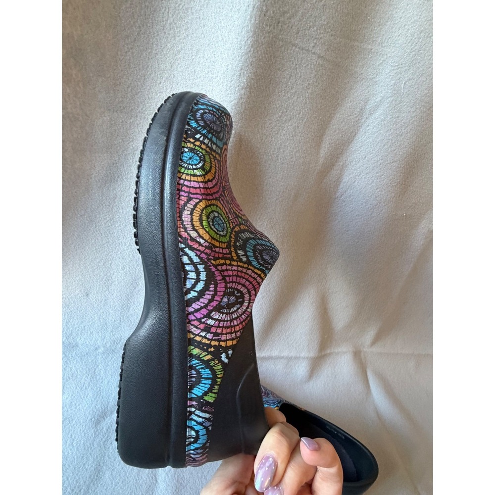 CROCS Women’s Slip-On Clogs in Pink, Blue, Yellow & Green Pattern - Picture 11 of 13